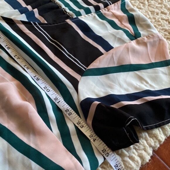 Torrid Plus Size 2X Multicolor Pink Striped Short Sleeve Summer Workwear Blouse - Picture 10 of 12